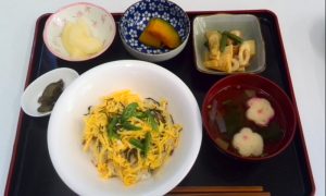 デイサービスのお昼ご飯