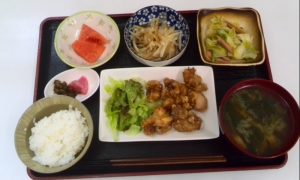 デイサービスのお昼ご飯