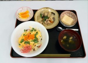 デイサービスのお昼ご飯