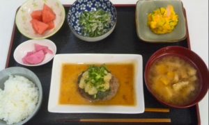 デイサービスのお昼ご飯