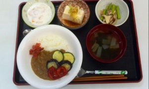 デイサービスのお昼ご飯