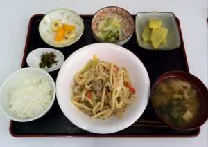 デイサービスのお昼ご飯