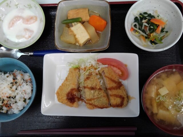 デイサービスのお昼ご飯