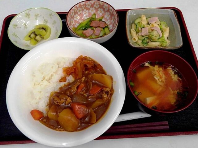 デイサービスのお昼ごはん