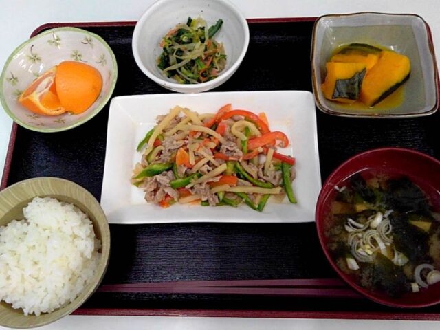 デイサービスのお昼ごはん