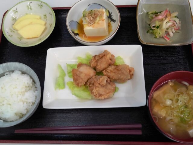 デイサービスのお昼ごはん