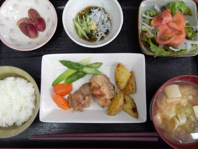 デイサービスのお昼ごはん