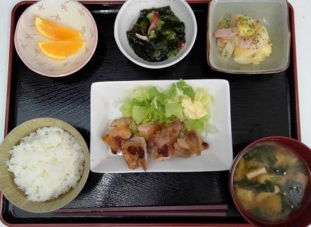 デイサービスのお昼ごはん