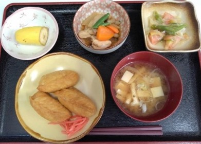 デイサービスのお昼ごはん