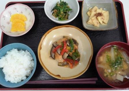 デイサービスのお昼ごはん