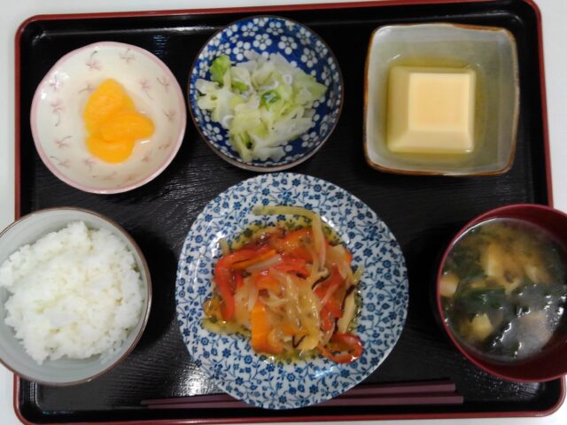 デイサービスのお昼ごはん