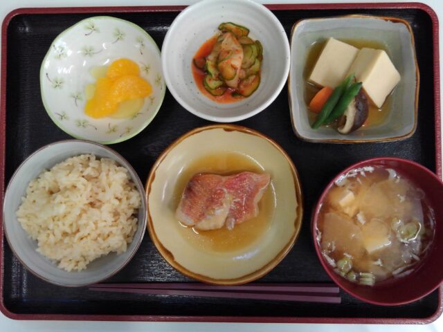 デイサービスのお昼ごはん