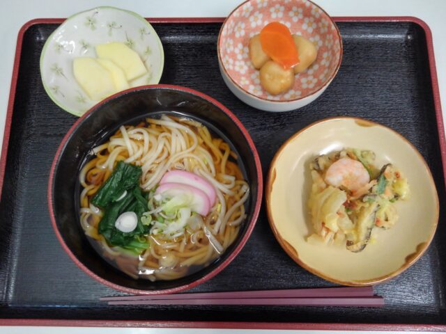 デイサービスのお昼ごはん