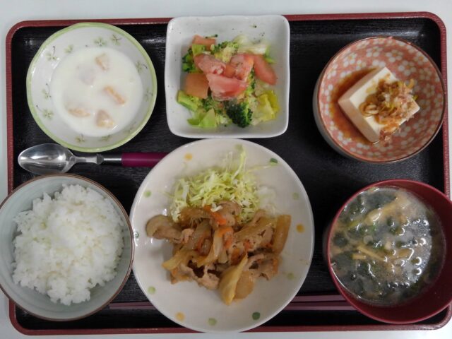 デイサービスのお昼ごはん