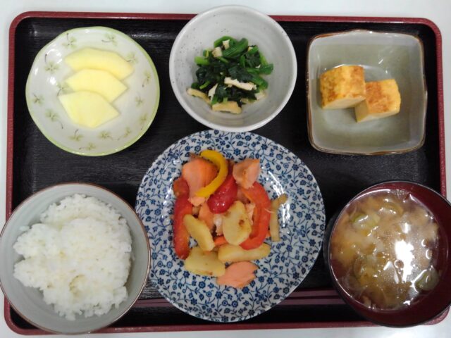 デイサービスのお昼ごはん