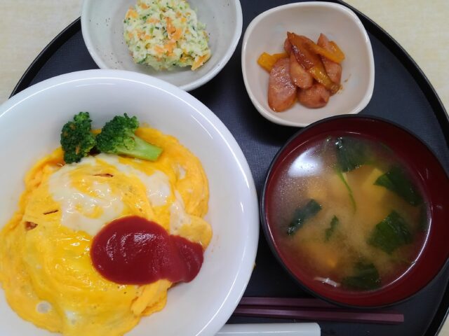 デイサービスのお昼ごはん