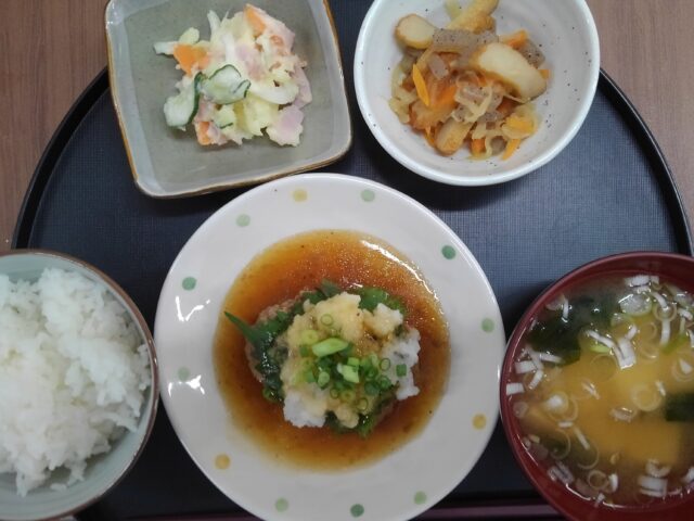 デイサービスのお昼ごはん