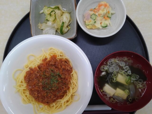 デイサービスのお昼ごはん