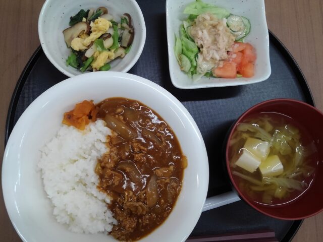 デイサービスのお昼ごはん