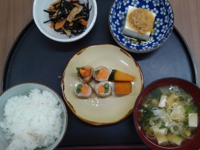 デイサービスのお昼ごはん