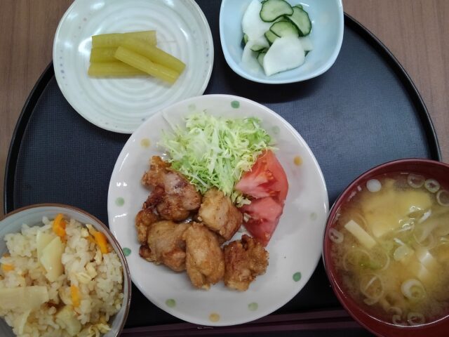 デイサービスのお昼ごはん